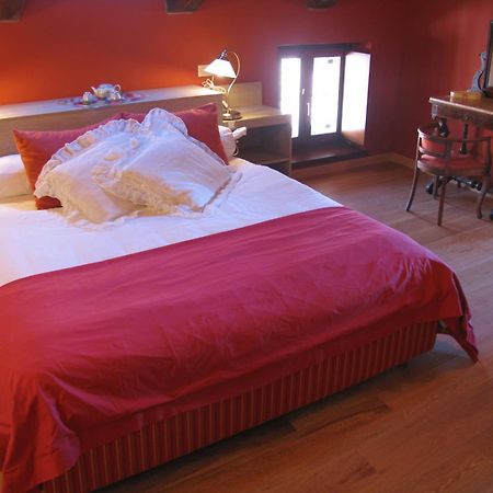 Casamariuccia Pension Massino Visconti Buitenkant foto