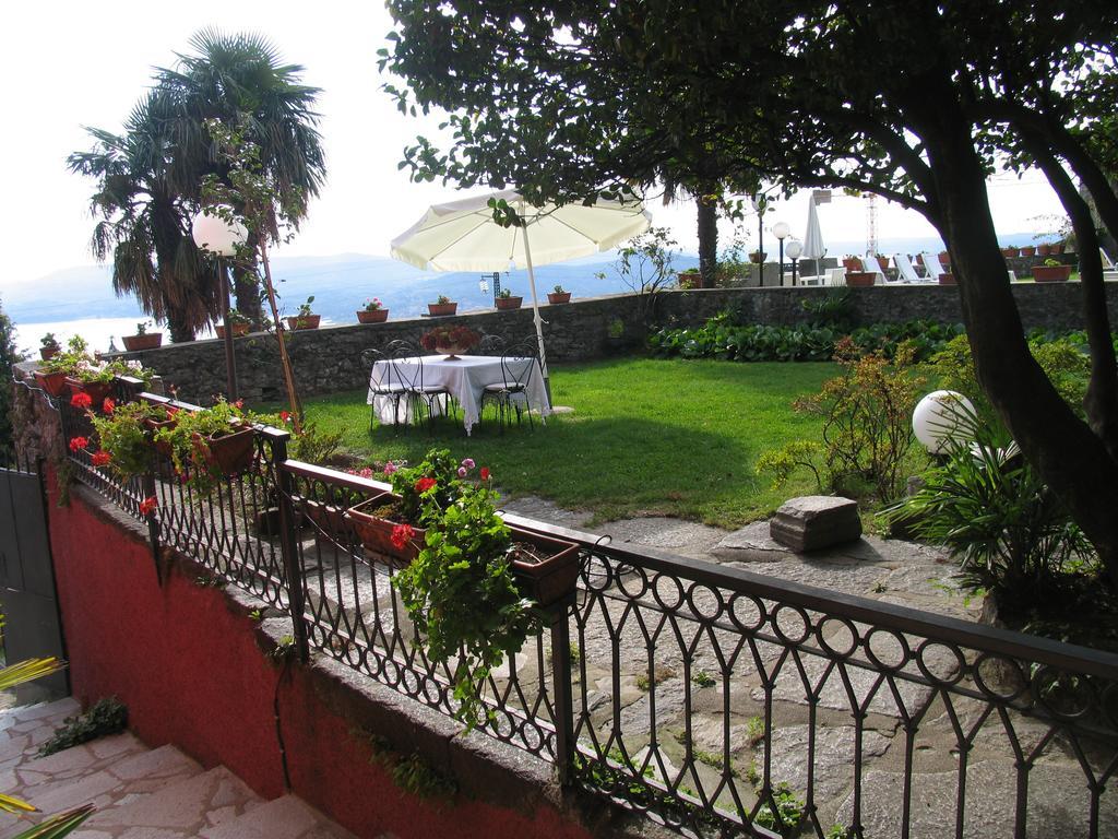 Casamariuccia Pension Massino Visconti Buitenkant foto